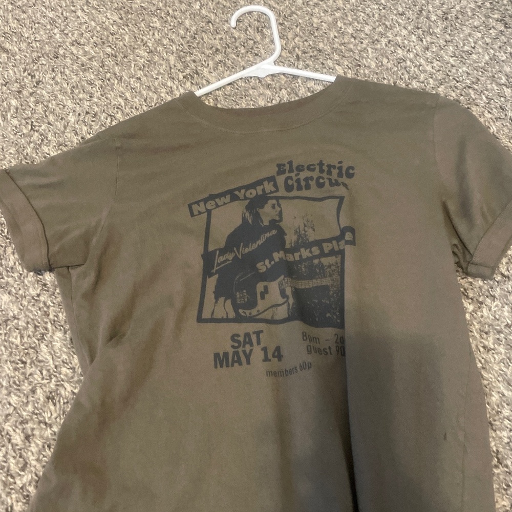 Army green Brandy Melville shirt
